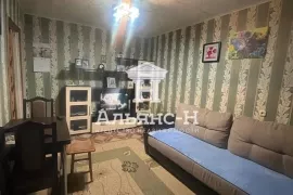 Продается 2-ком гостинка