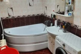 Продаю 3-к кв.